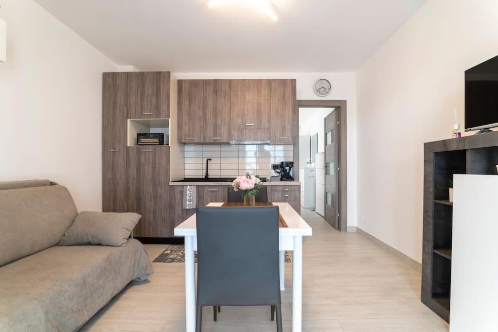 Appartamento Emma Con Piscina - Vista Mare"Tenuta Croce" Salerno Bagian luar foto