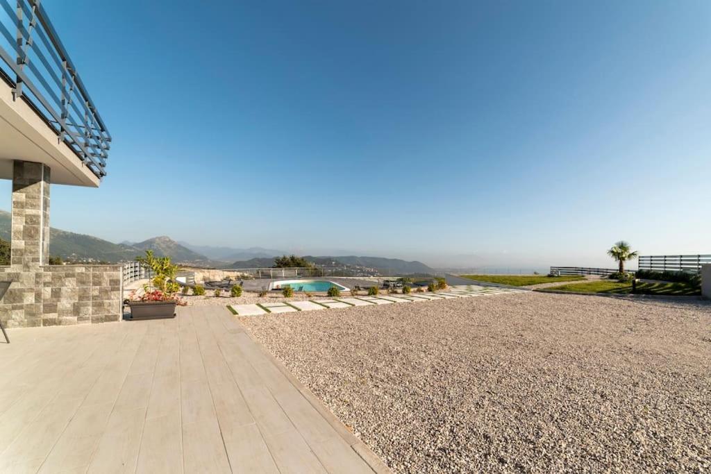 Appartamento Emma Con Piscina - Vista Mare"Tenuta Croce" Salerno Bagian luar foto